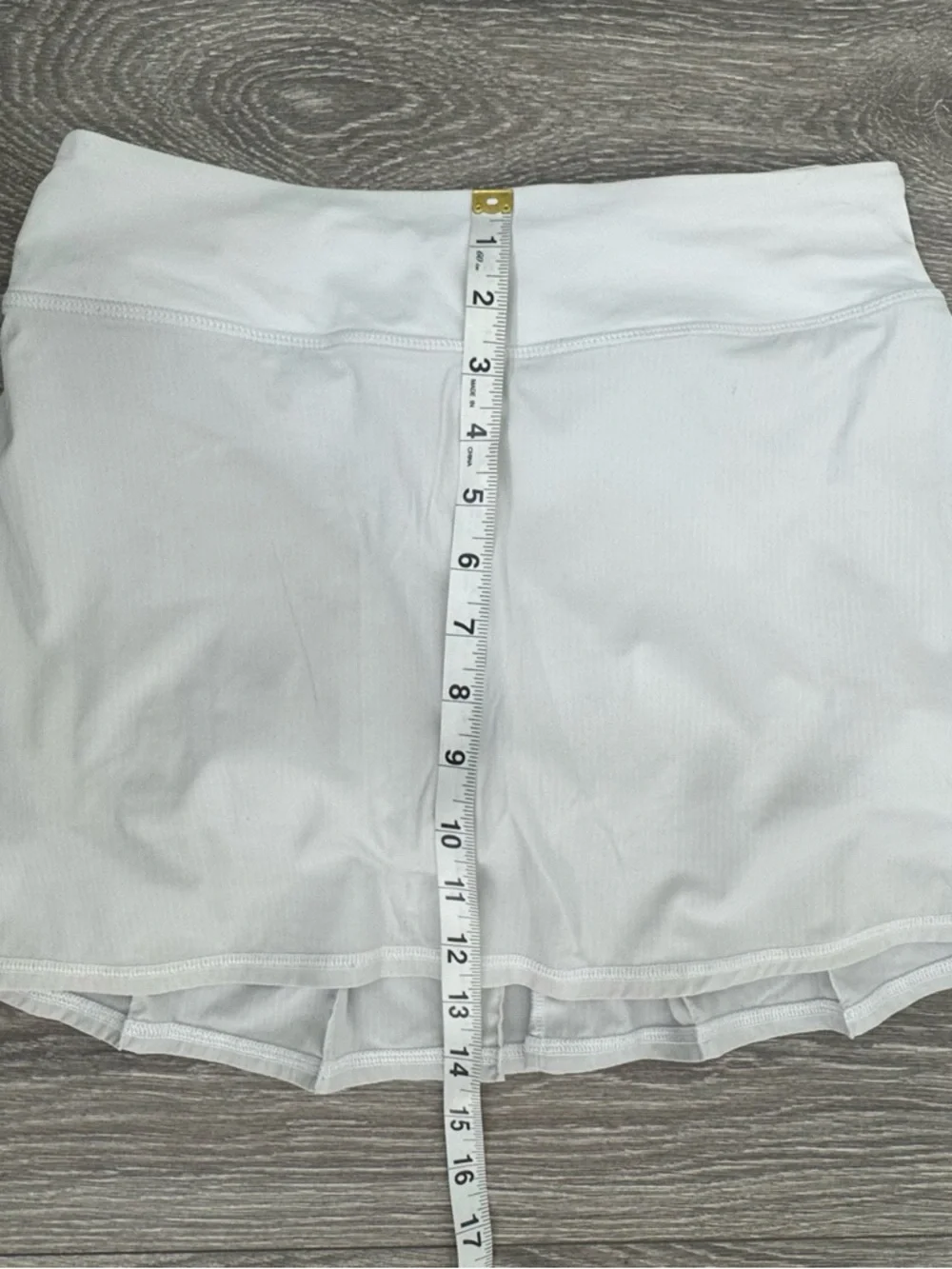 Lululemon White Tennis Skort 4 Athletic Running Golf Sports Skirt Outdoor Summer - Picture 8 of 9